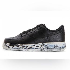 NIKE AIR FORCE 1 LOW RELEASES WITH MARBLE SOLE